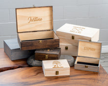 Load image into Gallery viewer, Rustic Memory Box